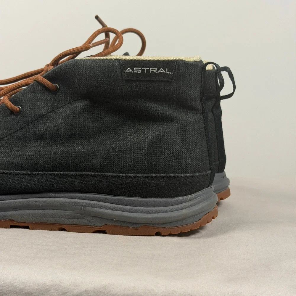 Astral Hemp Chukka Mens 10 Black Sustainable Outdoor Mid Top Boots VHC-F21
